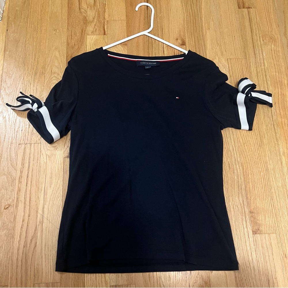 Tommy Hilfiger T shirt